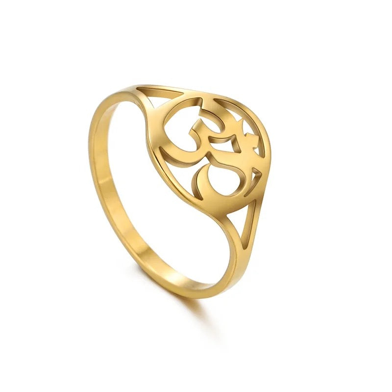 Om / Aum Ring