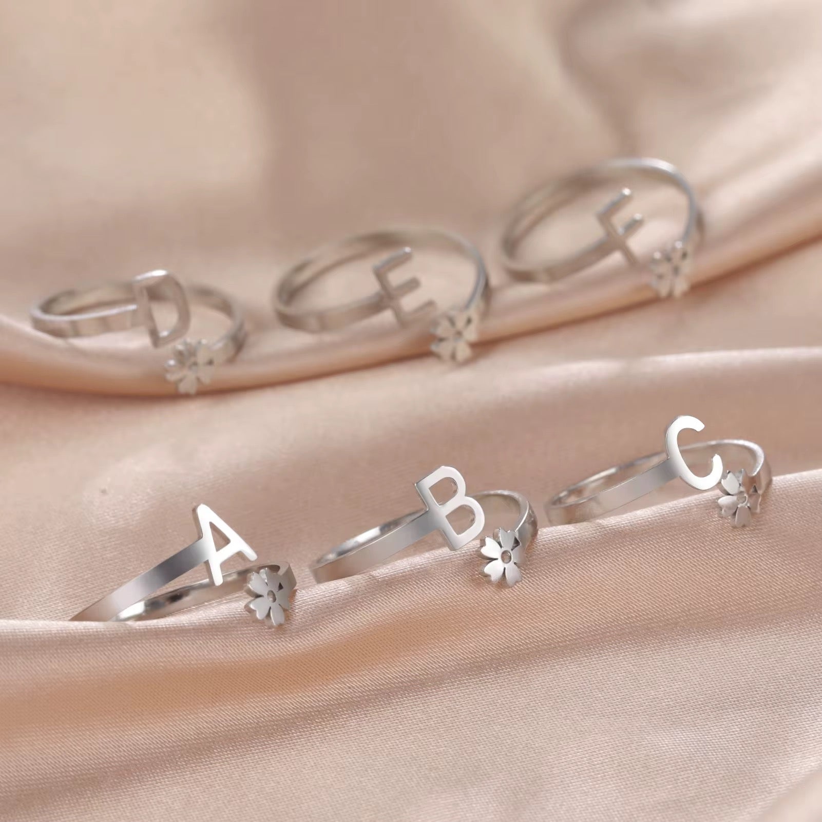 Adjustable Alphabet Rings