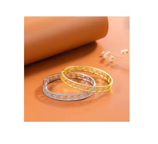Gold Plated Clover Bracelet