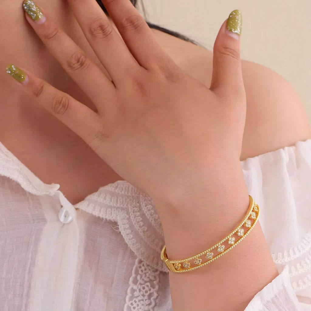 Gold Plated Clover Bracelet